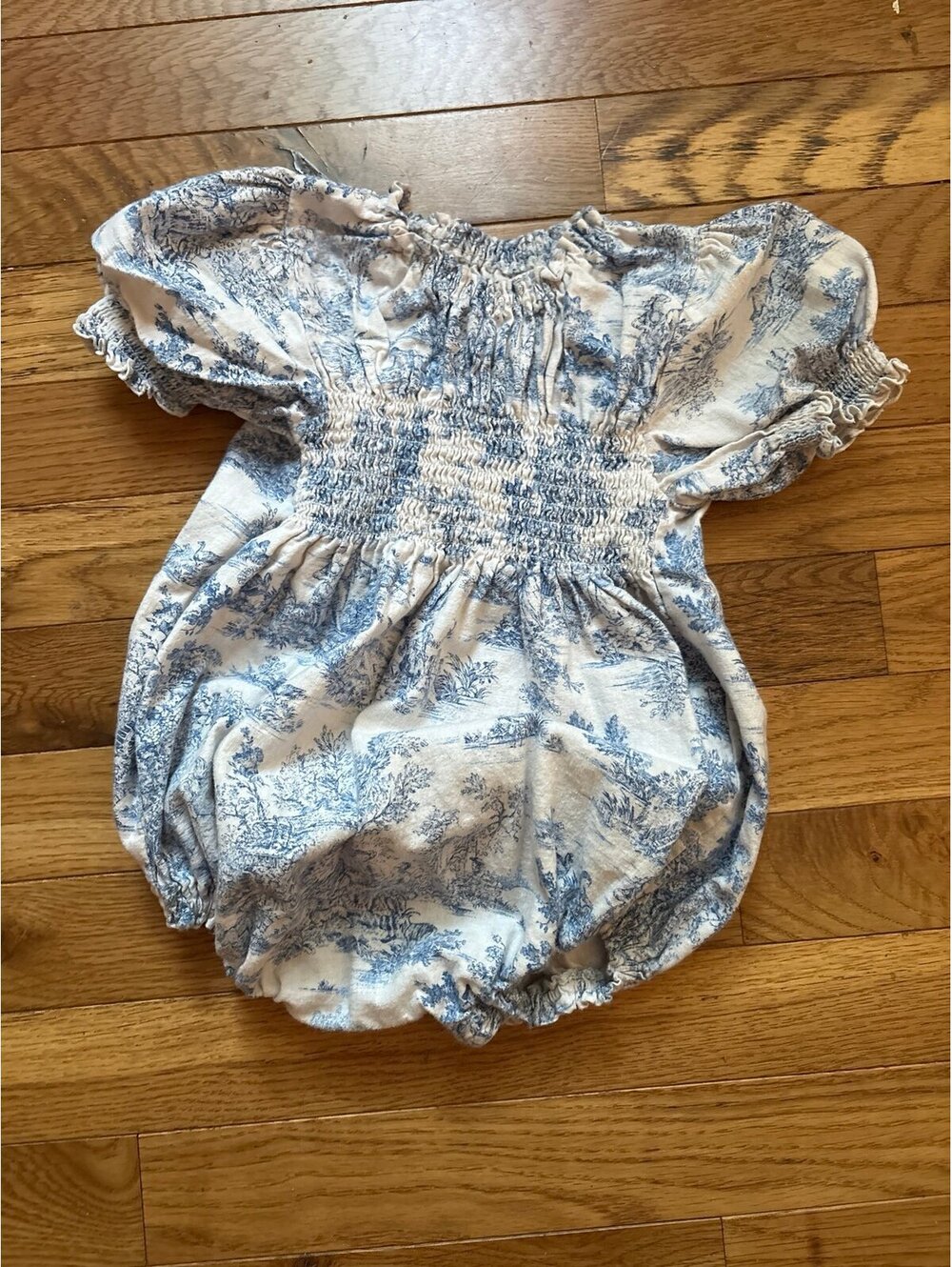 Bubble by nothing fits but 6-12m